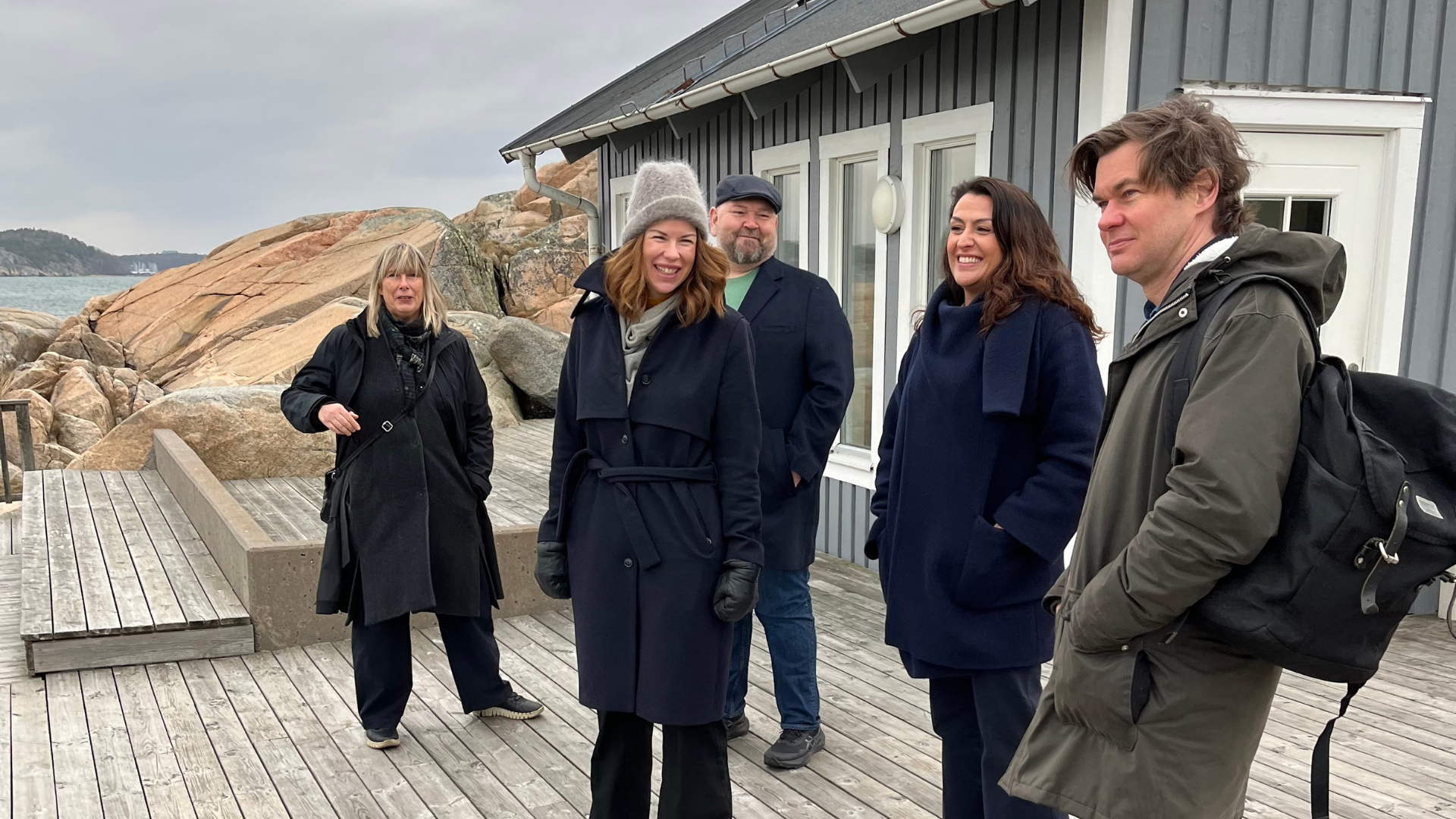 Linda Eklöf, chef för Ågrenskas Korttidsverksamhet, Zozan Sewger Kvist, vd, Kristian Wedin, verksamhetschef Personlig assistans, Sara Sundberg, verksamhetschef Korttid och Familj & Gunnar Caperius, förbundsdirektör Vårdföretagarna
